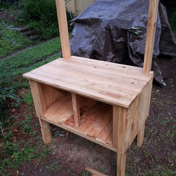 Cedar Potting Bench - Potting Benches