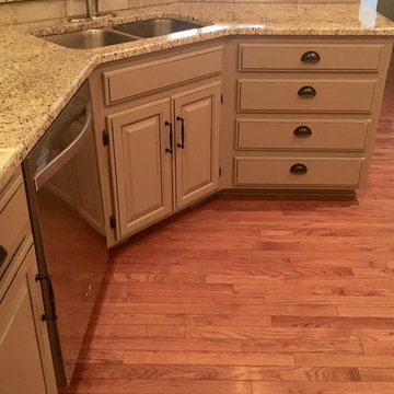 Updating Oak Cabinets & Backsplash