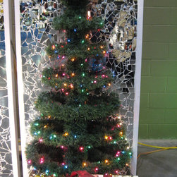 art pieces - Holiday Decorations