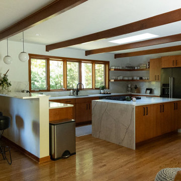 Rockford Kitchen & Living Space Remodel