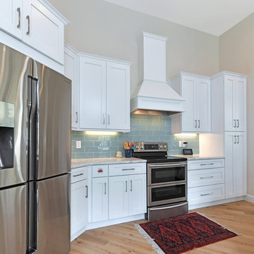 Kitchen 32 (ForeverMark Cabinetry)