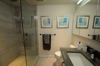 Example of a bathroom design in Vancouver