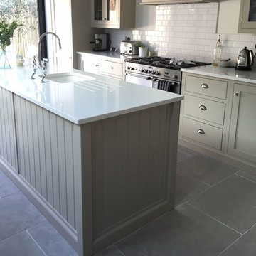Chalon Grey limestone kitchen floor