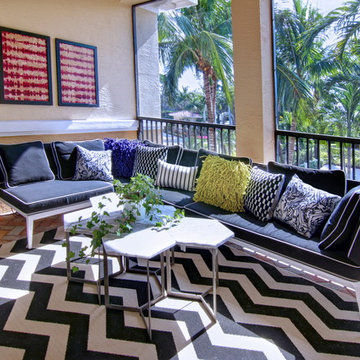 Contemporary house in Palm Beach Gardens