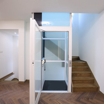 Modern Residential Platform Lift | Cibes Primo by Elevator Service Co.
