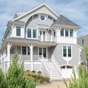 Front - wrap-around porch side