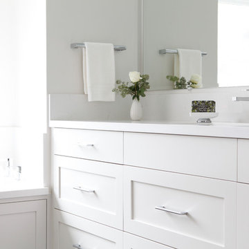New, contemporary master bath in Lafayette, CA