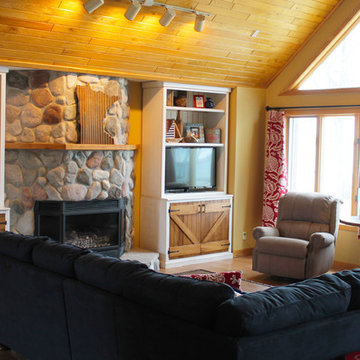 AFTER PHOTO Great Room Lake Home