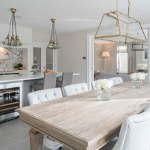 Sitting Area Off Kitchen