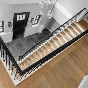 Villa Kleinmachnow, Klassische Betontreppe