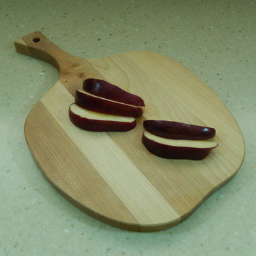 Apple cutting board serves beautifully