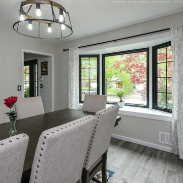New Bay Window in Delightful Dining Room - Renewal by Andersen New Jersey / NYC