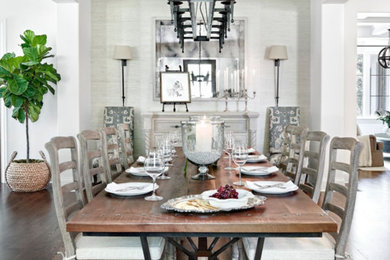 This is an example of a beach style dining room in Nashville.