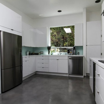 High Gloss White Kitchen