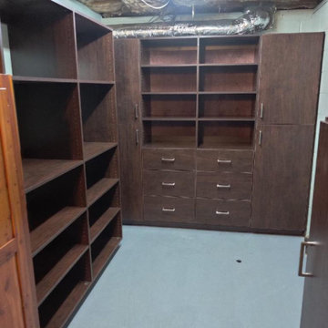 Garage, Basement, Attic, Storage, Sewing Room, Utility Room, Laundry