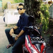 Bayu Grahas foto