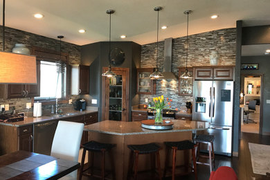 Kitchen - kitchen idea in Other