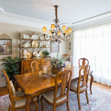 Garrick Kitchen & Sunroom