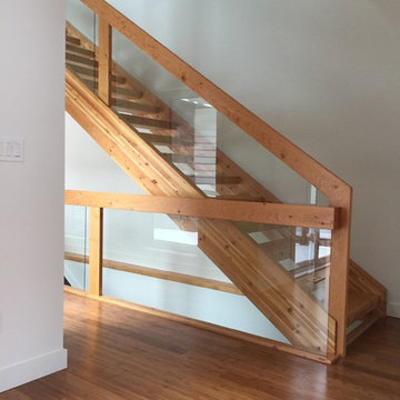 2x6 Framework w. Glass Inserts