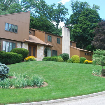 Siding: James Hardie Vertical & Horizontal Lap