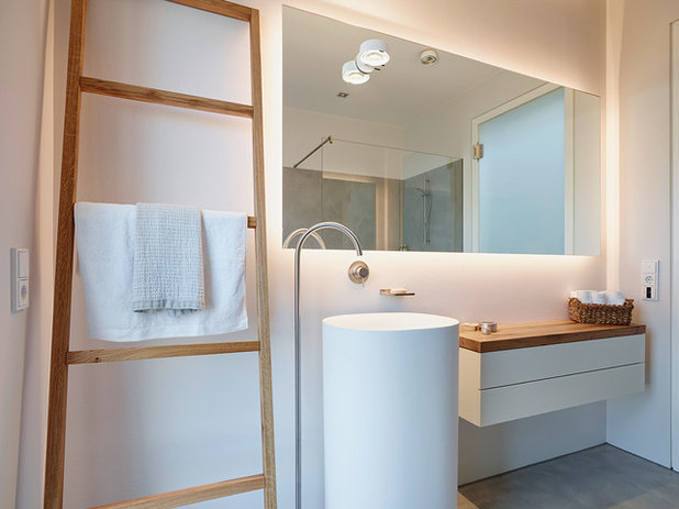 Современный Ванная комната by HONEYandSPICE innenarchitektur + design