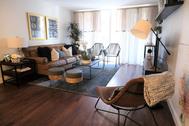 Cottage chic living room photo in Miami