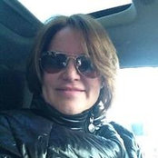 Emilie Kava's photo