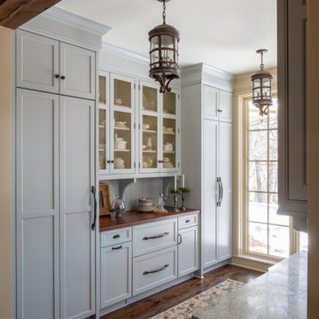 North Oaks - Traditional Pantry Addition