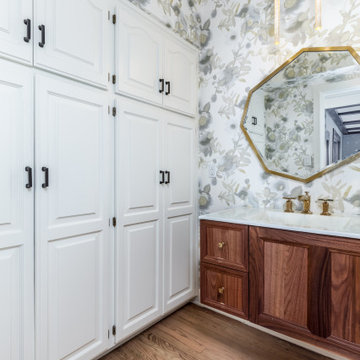 Tamara's Tudor Tutorial: Powder Room