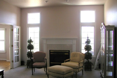 This is an example of a traditional living room in Denver.