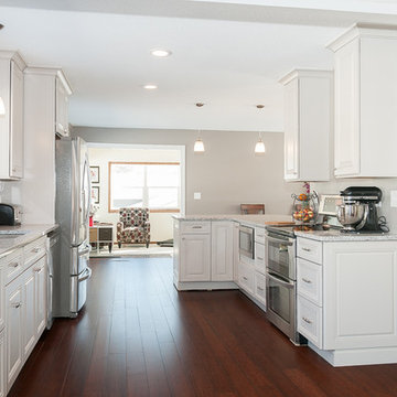 Open Floor Plan in Sharkey Grey and Moon White Granite