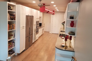 Example of a kitchen design in Houston