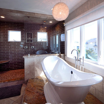 Emerald Isle Vacation Home - Master Bath