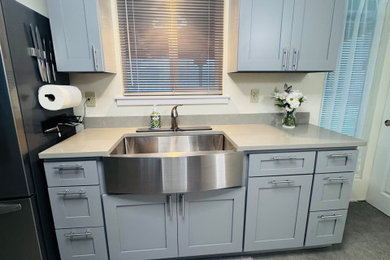 Kitchen - kitchen idea in Other