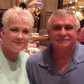 Joy Markle's photo