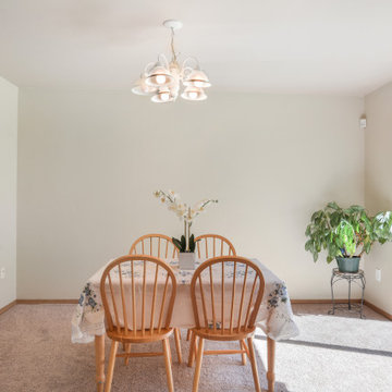 Favored Tacoma Townhome