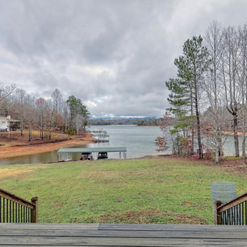 Cherokee Circle: Transitional Craftsman Home