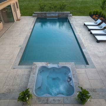 A Multi-season Entertaining Backyard