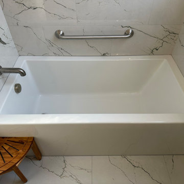 Curb-Less Williamsburg Master Bath Remodel