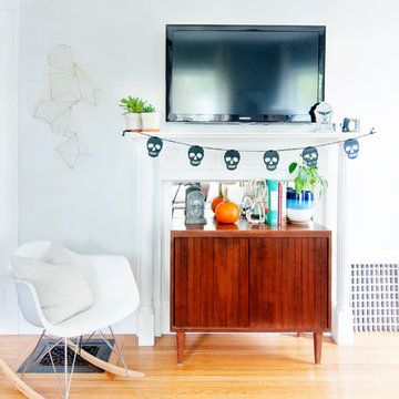 My Houzz: Subtle Spookiness in a 1905 New England Apartment