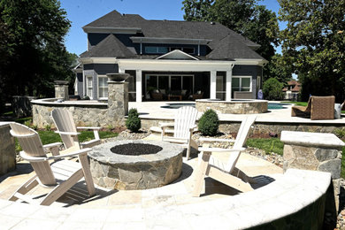 Example of a transitional patio design in Charlotte