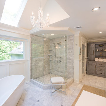 Elegant & Traditional Master Bathroom