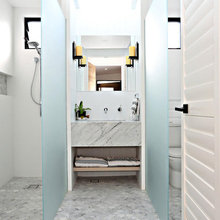 Laurel’s Bathroom