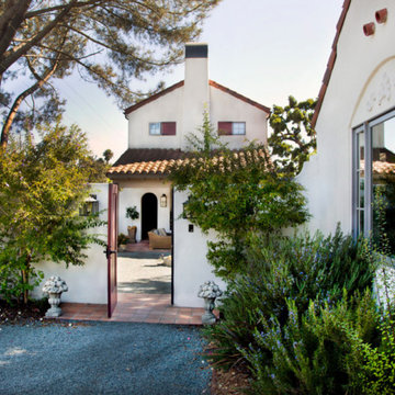 Coastal Vineyard Compound, Encinitas, CA