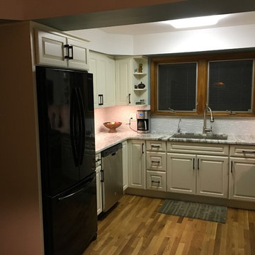 Tiny, Cozy Kitchen Renovation