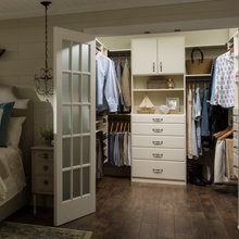 closet / frosted doors
