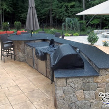 outdoor kitchen
