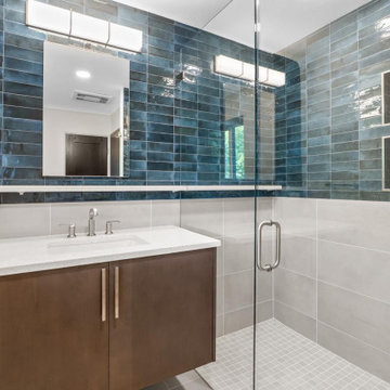 Small Cramped Bathroom Transformed