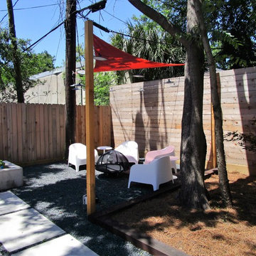 New Build Contempory Focus on Entertaining and Drainage Ditch Reinforcment