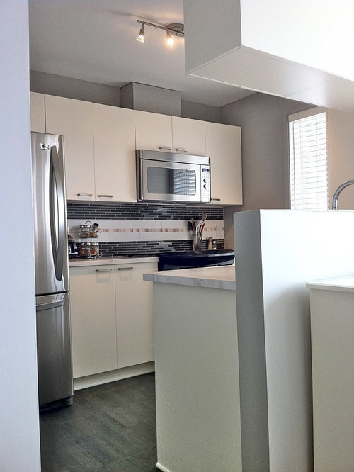 Small Condo Kitchen | Houzz